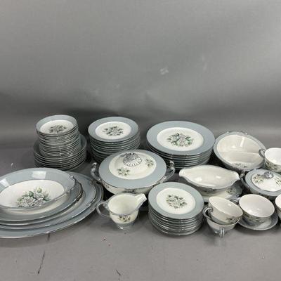 Lot 364 | Vintage China Set
