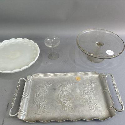 Lot 171 | Vtg Serving Trays
