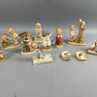 Lot 273 | Vtg Memories of Yesterday Figurines

