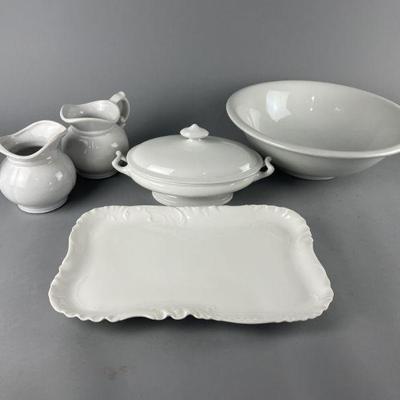 Lot 106 | Vintage McCoy Vases & More!
