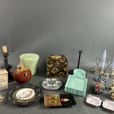 Lot 184 | Vintage Kitchen, Lighting, Dishes, Ashtrays & More
