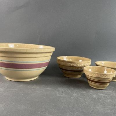Lot 84 | Roseville Pottery and More
