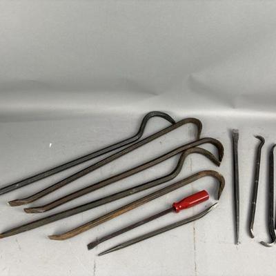 Lot 386 | Vtg Crowbars & More
