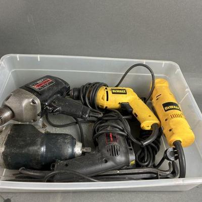 Lot 375 | Tools Lot Dewalt, Snap On, Craftsman Drills
