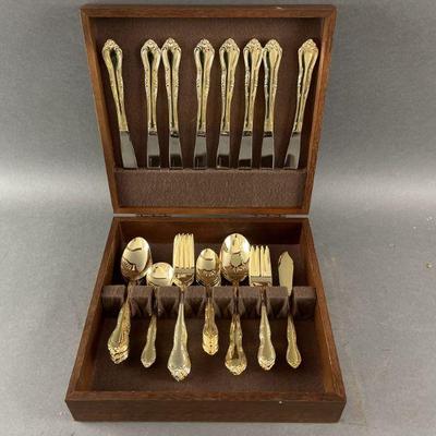 Lot 332 | Towel Silversmith Flatware Set in Case
