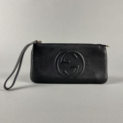 Lot 18 | Vtg Gucci Soho Black Leather Wristlet
