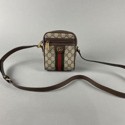 Lot 17 | Vtg Gucci Supreme Shoulder Bag
