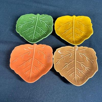Set of 4 Leaf Plates