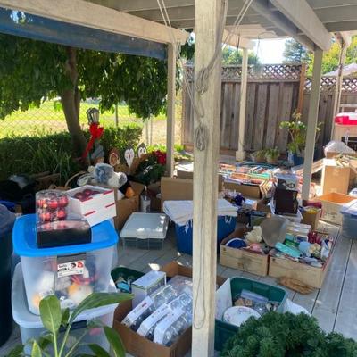 Estate sale photo