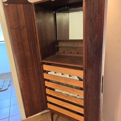 Designed by John Caldwell for Brown Saltman