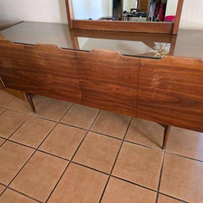 Designed by John Caldwell for Brown Saltman