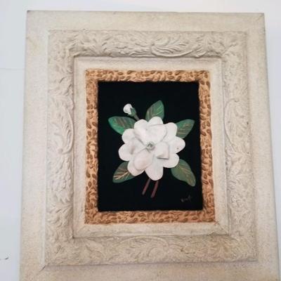 Painting in velvet of magnolia blossom











Painting of  Magnolia blossom
