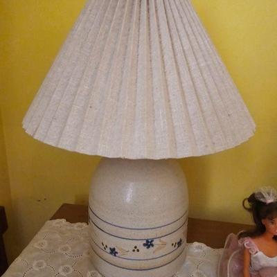 Crock lamp