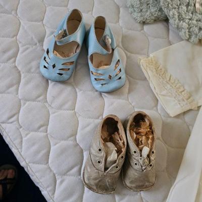 Sale Photo Thumbnail #64: Baby shoes