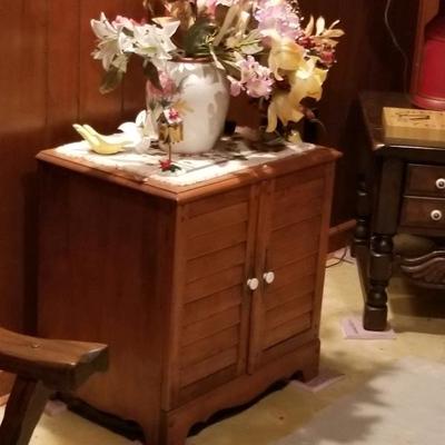 Small cabinet