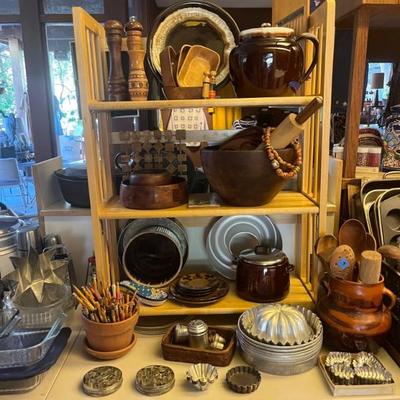 VINTAGE KITCHEN