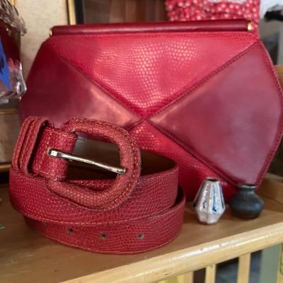 LIZARD  HANDBAG AND BELT