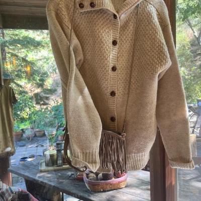 IRSH SWEATER