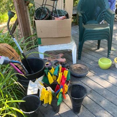 GARDEN ACCESSORIES