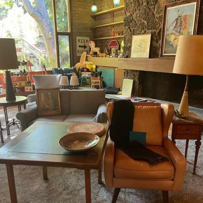 MIDMODERN FURNITURE