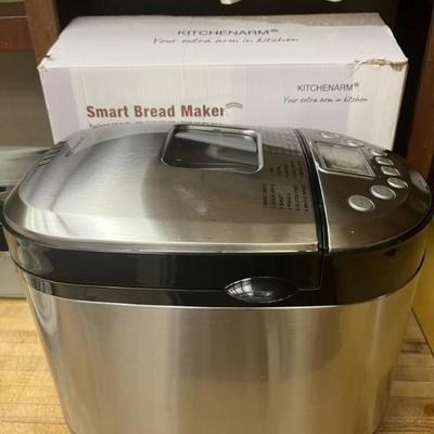 BREAD MAKER