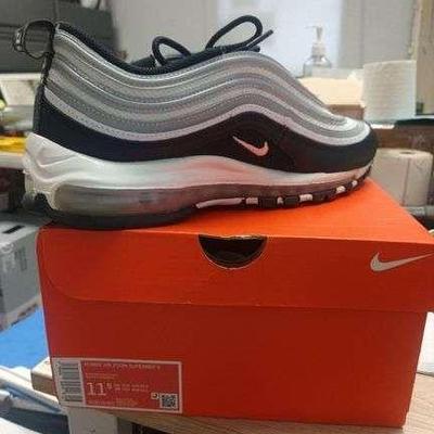 NIKES