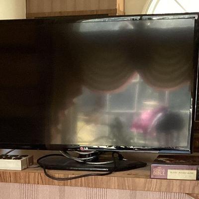 Flatscreen TV