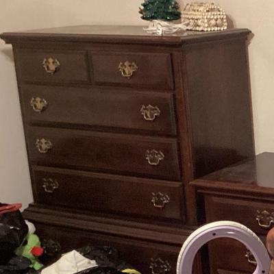 6Drawer Chest of Drawers