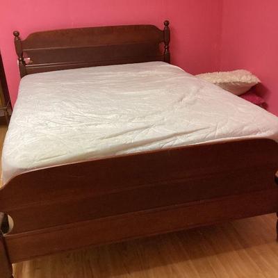 Full Size Bed