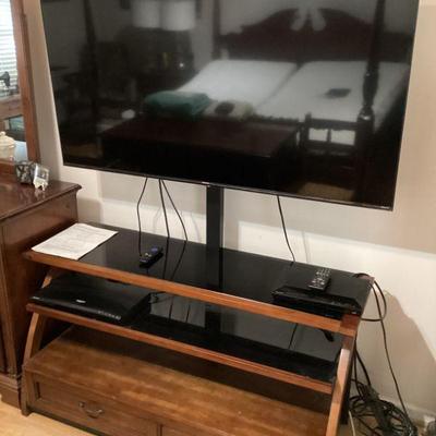Entertainment Center 58 in Flatscreen TV DVD Player