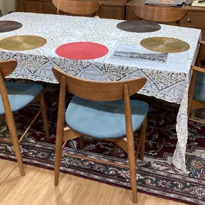 Mid Century Modern Table and Chairs