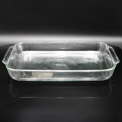 Pyrex Clear Glass Baking Dish