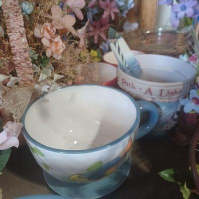 Flower pots