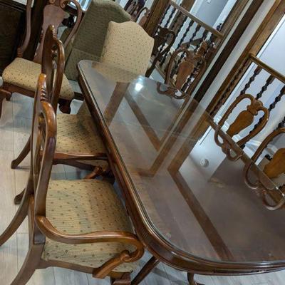 Dining set with custom glass top, leaf extension and 8 chairs
