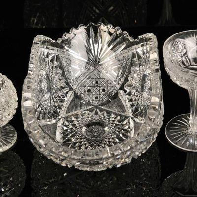 cut crystal group