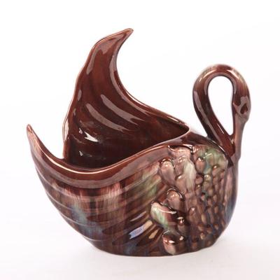 Vintage Haeger pottery vase