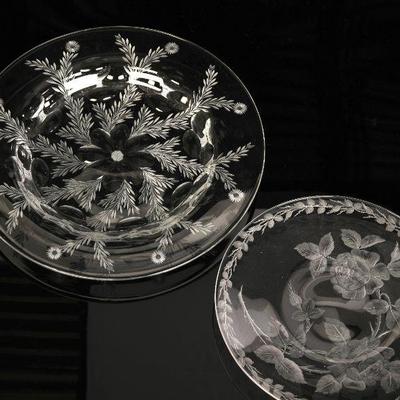 Etched crystal plates