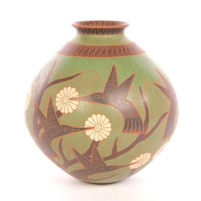 Humberto Piña Hummingbird Native American pot