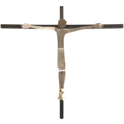 Emaus Talleres Metal crucifix