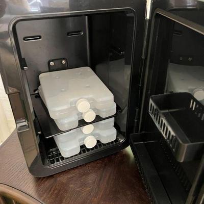 Frigidaire countertop fridge 