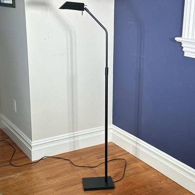 Contemporary Reading Lamp | Black metal floor lamp with a rectangular base. - h. 52 in

