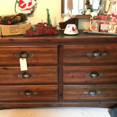 dresser with mirror $125
56 X 19 X 32"