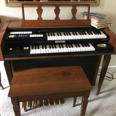 1967 Baldwin organ $400 or Best Offer