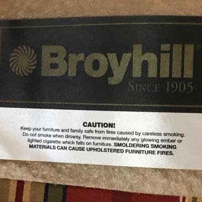 Broyhill sofa $129
90 X 42 X 38