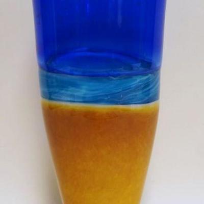 1069	TALL ART GLASS VASE SIGNED *BEACH*, APPROXIMATELY 14 IN HIGH
