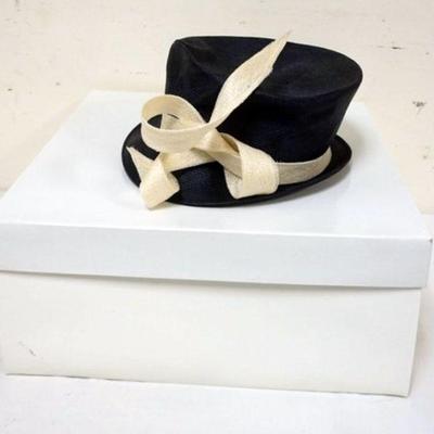 1186	PHILLIP TREACY LONDON LADIES HAT NEW WITH TAGS IN SAKS FIFTH AVENUE BOX
