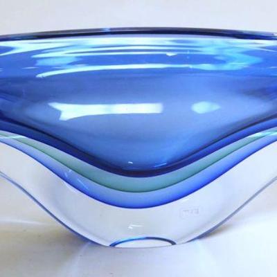 1070	OGGETTI ITALIAN ART GLASS CONSOLE BOWL, OVAL, ARTIST SIGNED, APPROXIMATELY 18 IN X 7 IN X 9 IN HIGH
