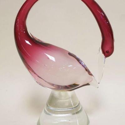 1066	ART GLASS CRANBERRY TO CLEAR SWAN, APPROXIMATELY 10 1/2 IN HIGH
