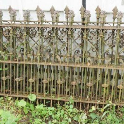 1258	ANTIQUE CAST IRON FENCE, 4 SECTIONS, HEART SHAPED DESIGN, APPROXIMATELY 86 IN X 38 IN H EACH
