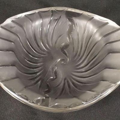 1061	LALIQUE CIGAR ASHTRAY, APPROXIMATELY 8 1/2 IN X 7 IN X 3 IN HIGH
